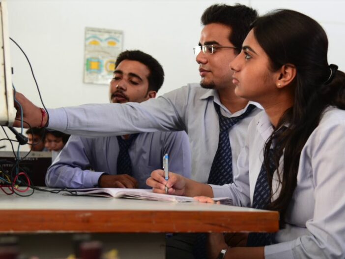 11 Top Tech Schools In 2021